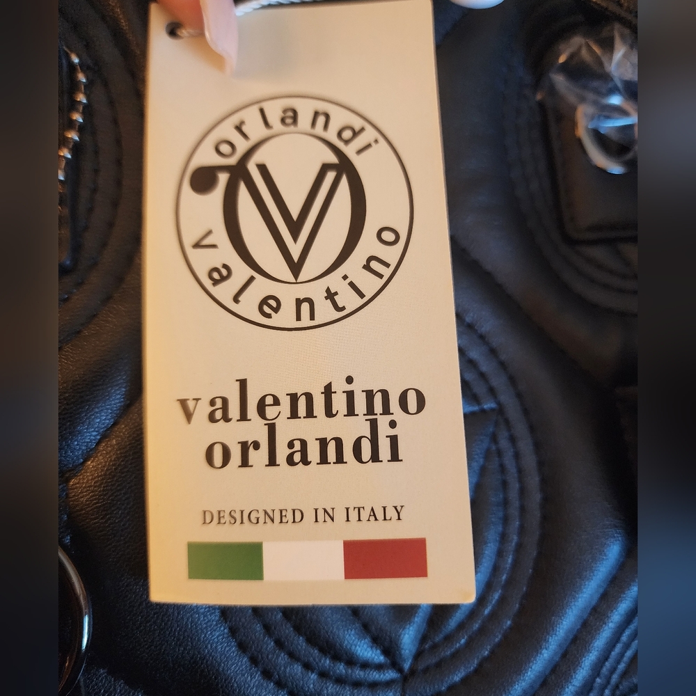 NWT Valentino Orlandi Quilted Tote With Matching Wallet and crossbody strap - Picture 10 of 12
